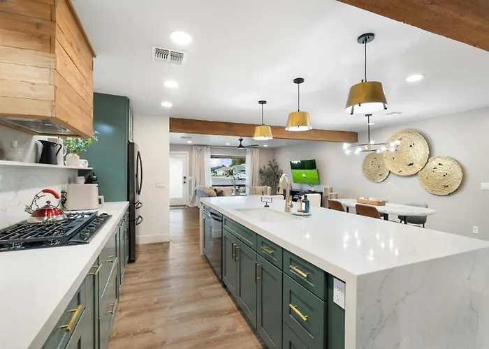 New The Palmera - Updated 4br With Private Pool