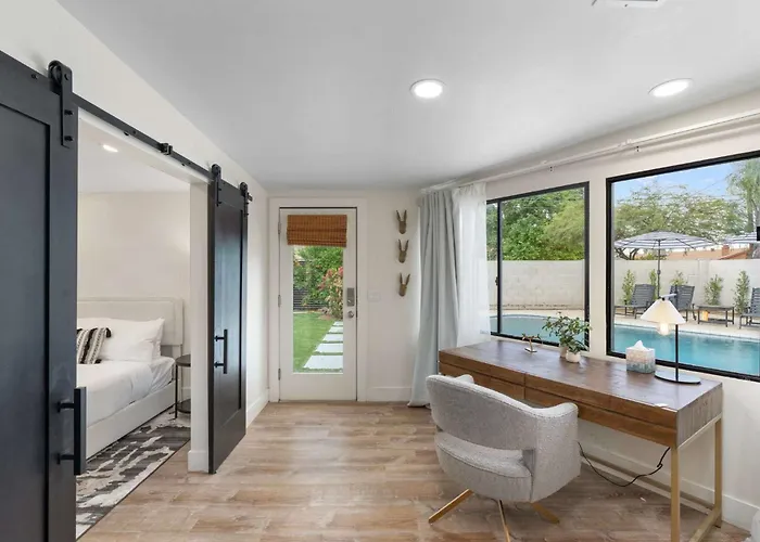 New The Palmera - Updated 4br With Private Pool * Scottsdale