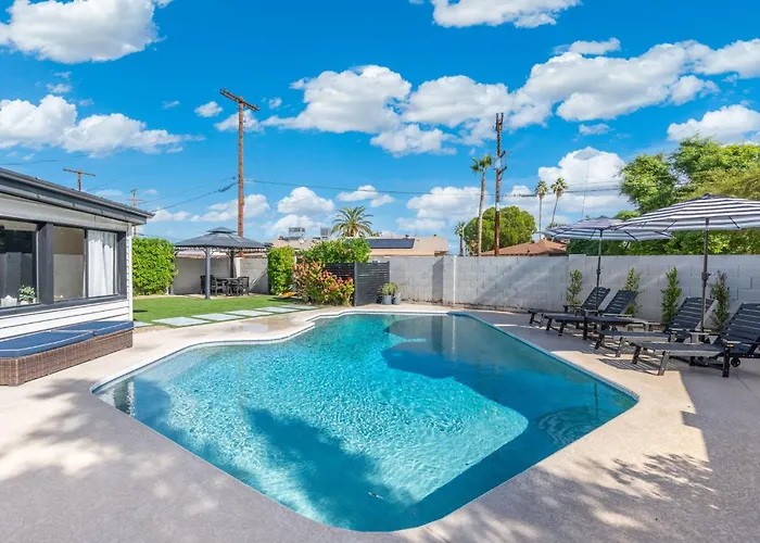 New The Palmera - Updated 4br With Private Pool Scottsdale